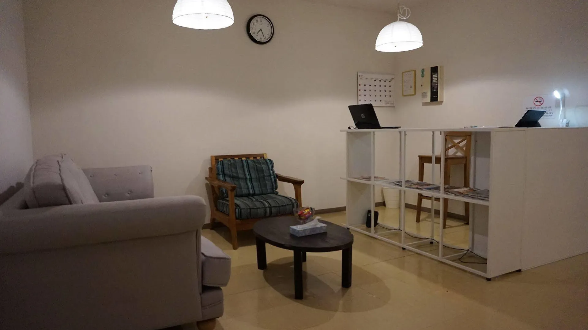 Uni Hostel أوساكا