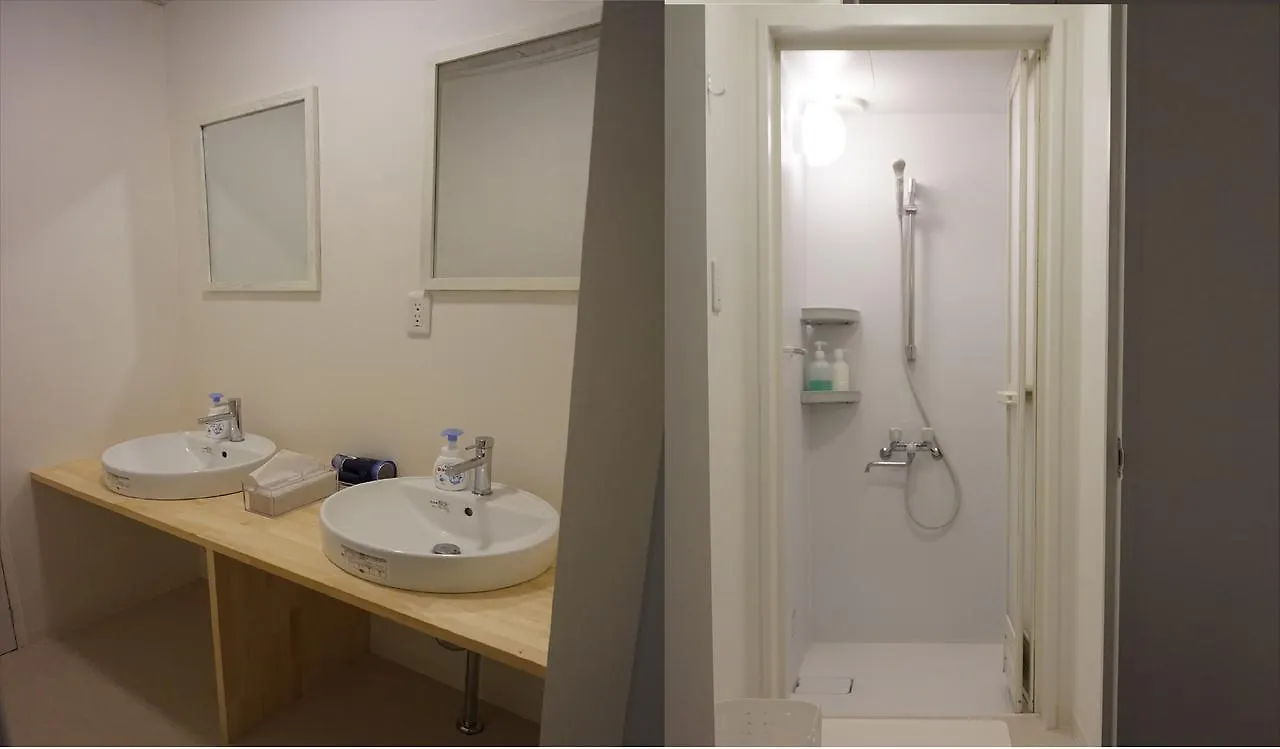 Uni Hostel أوساكا اليابان
